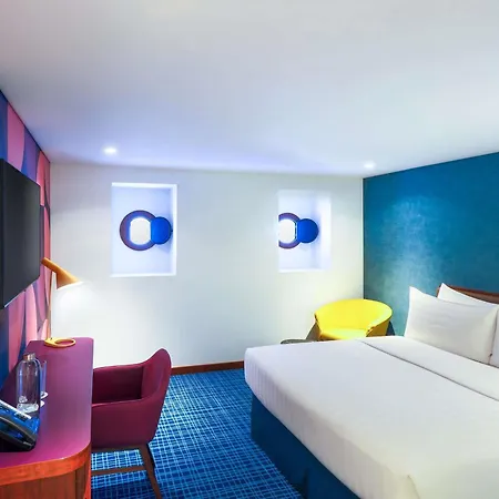 Queen Elizabeth 2 Hotel-2