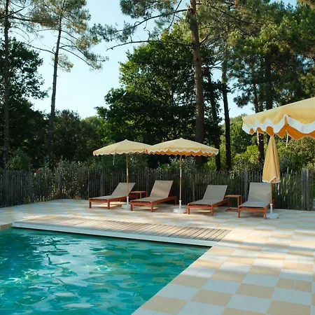Boutique Hotel La Baignoire-3