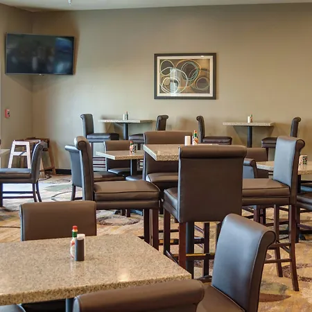 Cobblestone Hotel And Suites - Jefferson-3