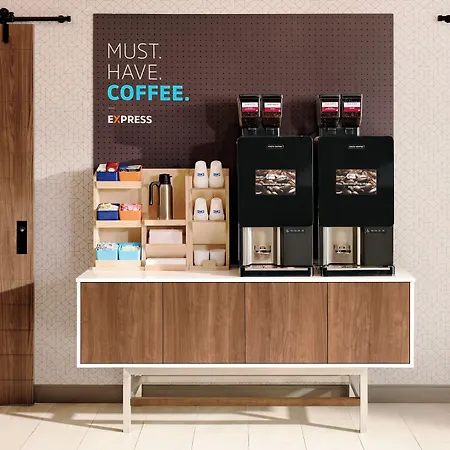 Holiday Inn Express & Suites Fond Du Lac By Ihg-2