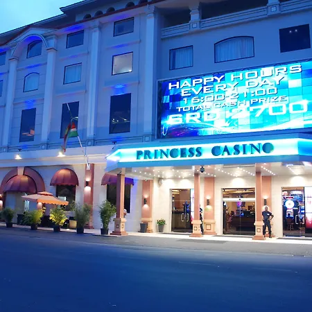 Ramada By Wyndham Princess Paramaribo-2