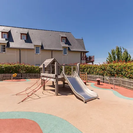 Pierre & Vacances Premium Residence & Spa Houlgate-3
