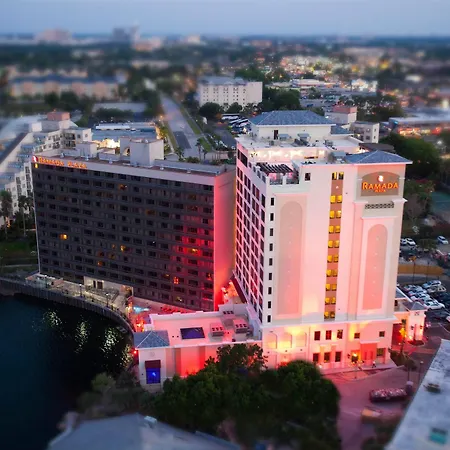 Ramada Plaza By Wyndham Orlando Resort & Suites Intl Drive - Newly Renovated!-3