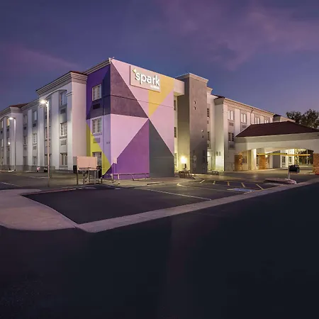 Spark By Hilton Phoenix-Glendale-Peoria-2