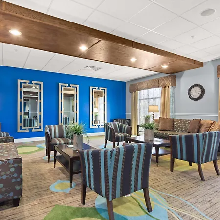 Portland Inn & Suites-3