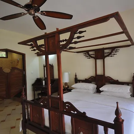 Hunters Lodge-3