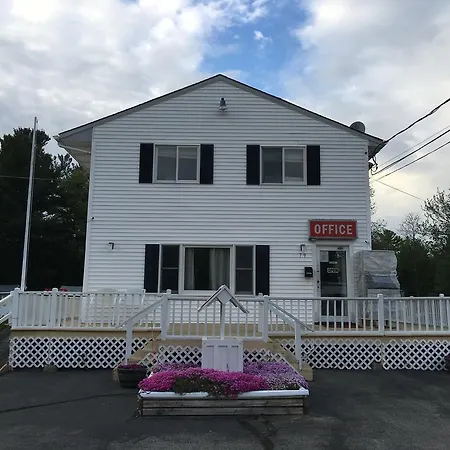 Knotty Pine Motel-3