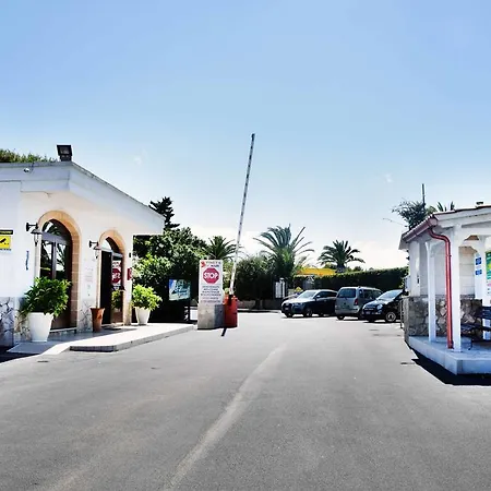 Camping Villaggio Pineta Al Mare-2