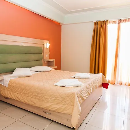 Zante Plaza Hotel&Apartments-2