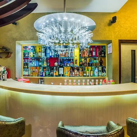 Hotel Hillock-2
