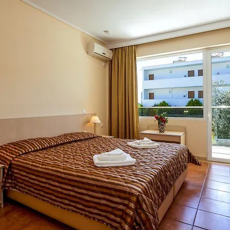 Nautica Bay Hotel-3