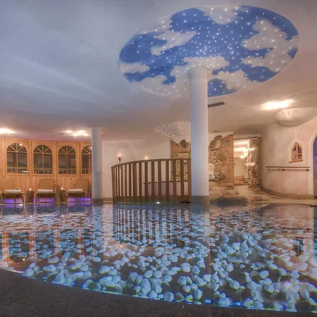 Hotel Madonnina Resort And Wellness-3