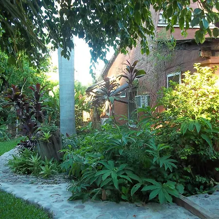 El Jardin Colonial-3