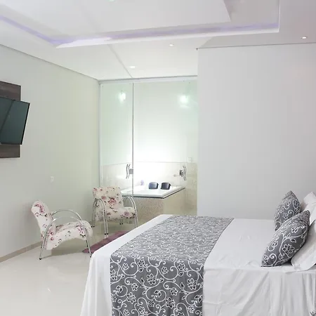 Hotel e Locadora Vizon-3