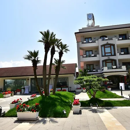Palazzo Rosenthal Vesuview Hotel&Resort-2