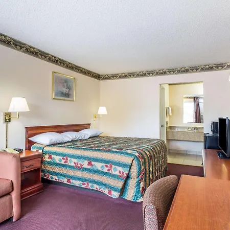 Days Inn By Wyndham Ashland-2