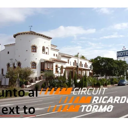 Hotel La Carreta-2