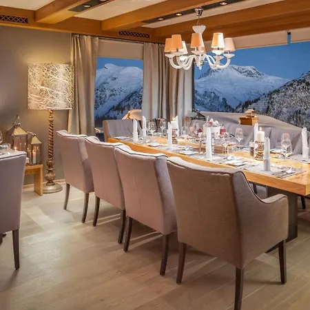 Hotel Bergkristall Oberlech-2