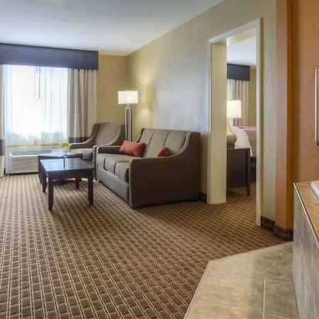 Quality Inn & Suites-3