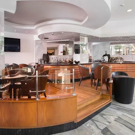 Hotel Continental Rimini-3