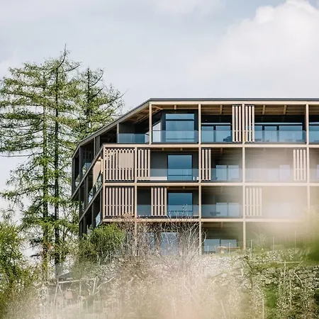 Panoramic Suites Winzerhoehe-2