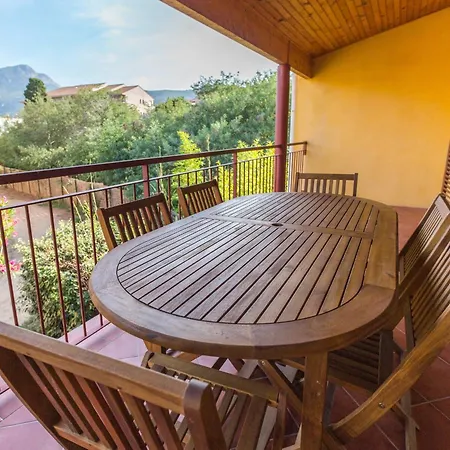 Casa Vecchia Rooms + Apartments-3