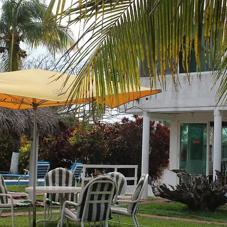 Hotel Villas del Rey-3