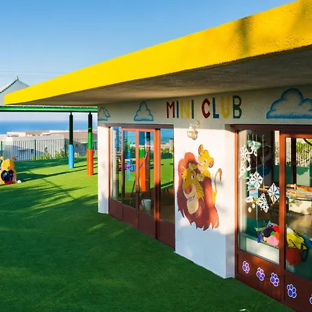 Grand Hotel Holiday Resort-3