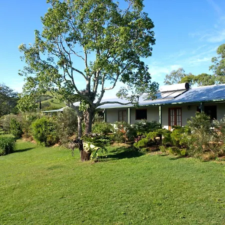 Amamoor Lodge-2