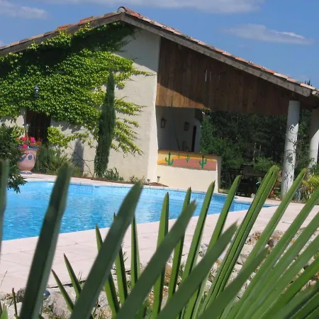 La Maison Jaune-3