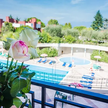 Hotel Residence Holiday-2