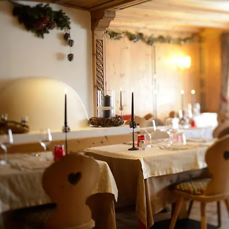 Hotel Vecchia Stazione Mountain Elegance-3