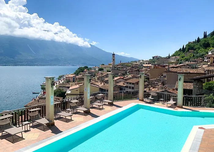 Hotel Castell - Montagnoli Group