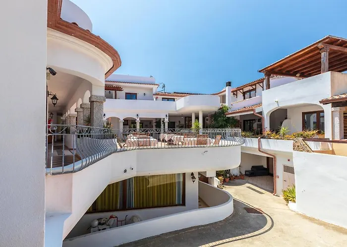 Hotel Bonsai San Teodoro 