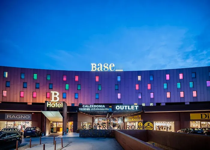 Base Hotel