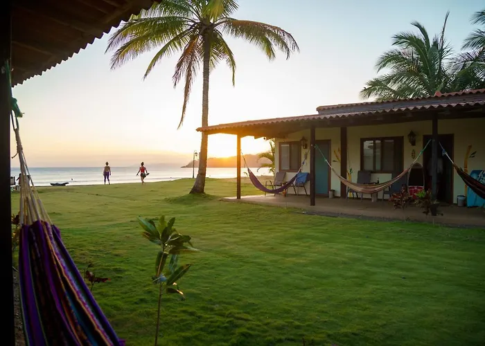 Beach Break & Surf Camp De Playa Venao