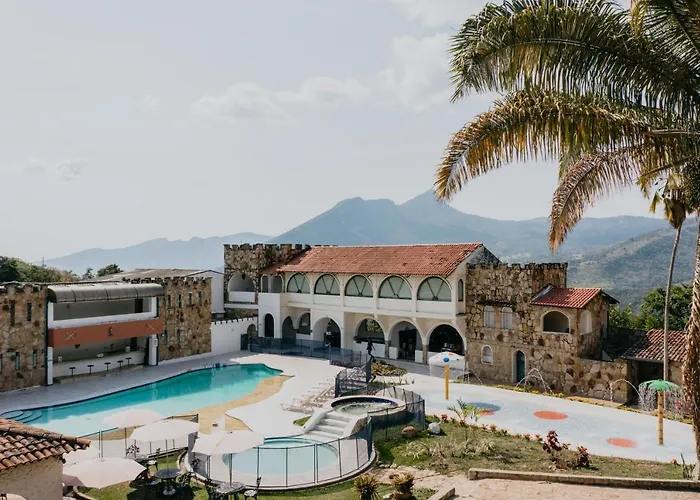 Hotel El Castillo Chinauta