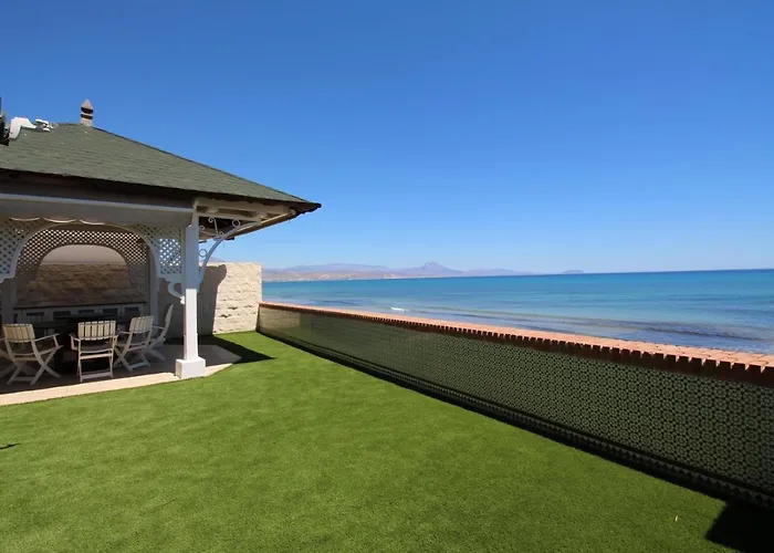 Alicante Villas with private pool