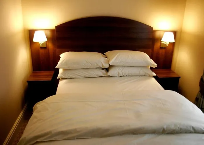 The Railway Tavern Hotel