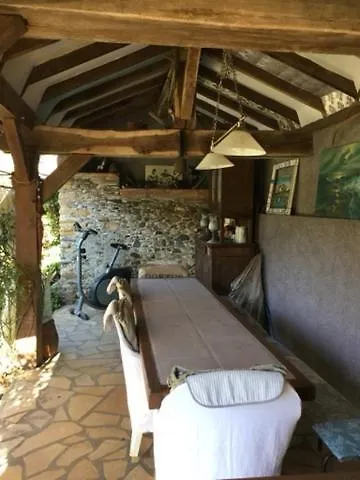 Bed and Breakfast Loft Atypique à Villeneuve-de-Rivière
