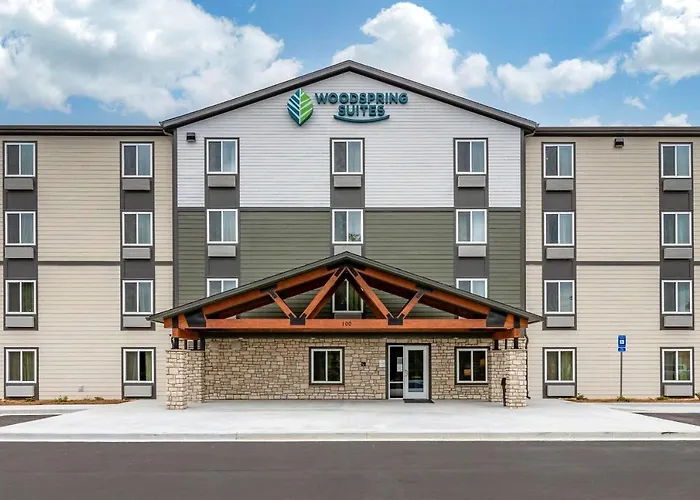 Woodspring Suites Brunswick