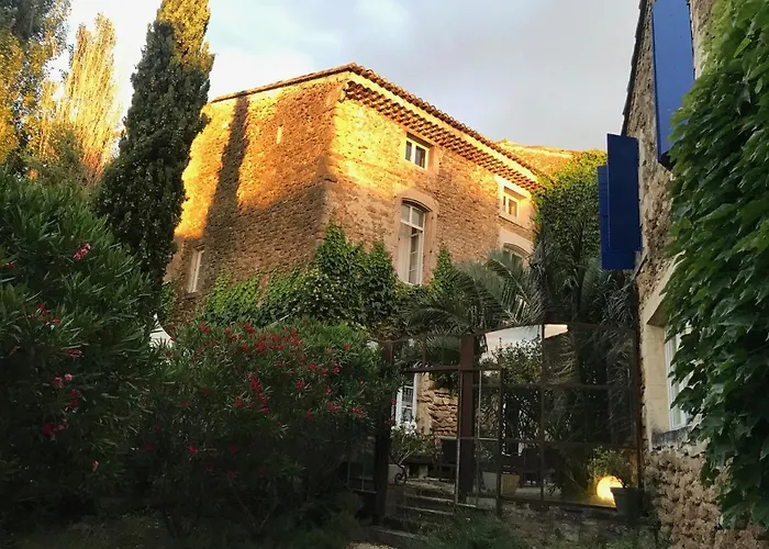 Les Aiguières en Provence