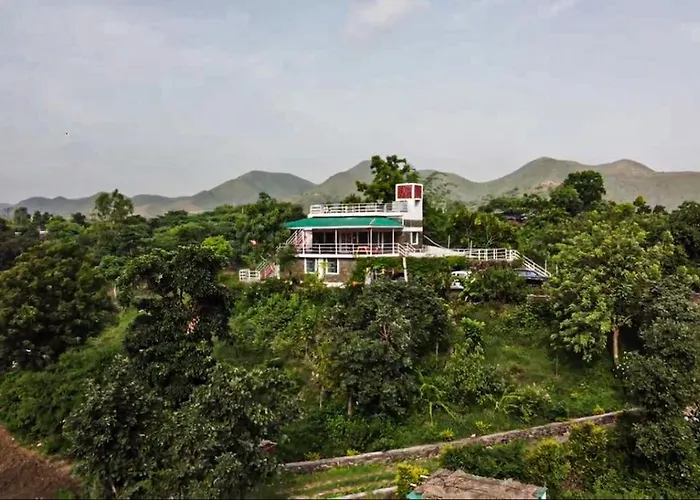 The Riverside Estate - 3Bedroom Private Pool Villa In Udaipur