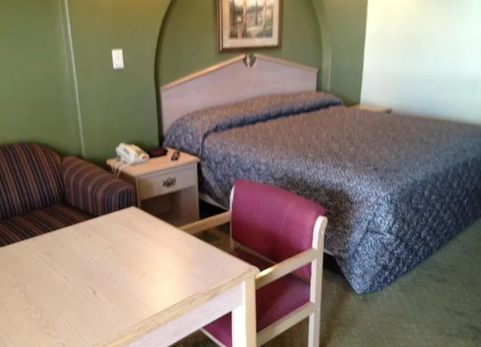Budget Inn San Antonio Downtown I-10 East
