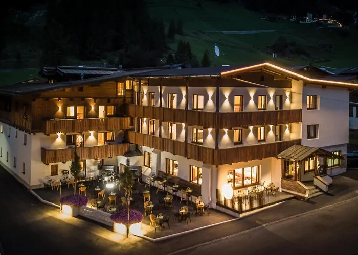 First Mountain Hotel Oetztal
