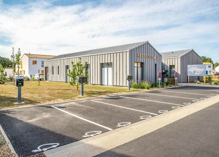 Pierre&Vacances Premium Les Villas d'Olonne Les Sables-dʼOlonne