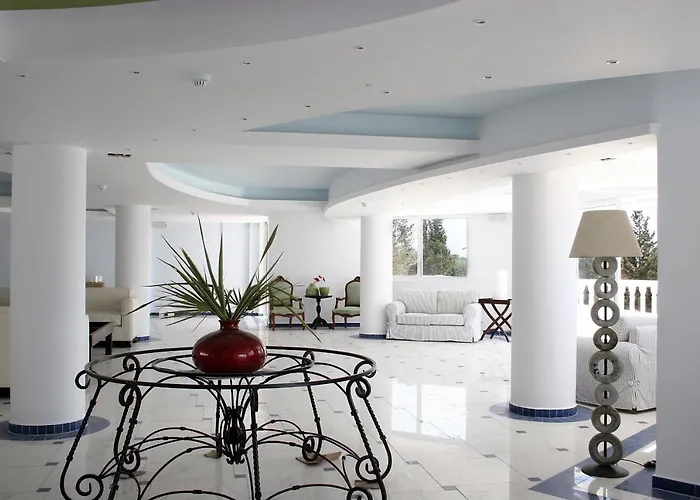 Belvedere Gerakas Luxury Suites