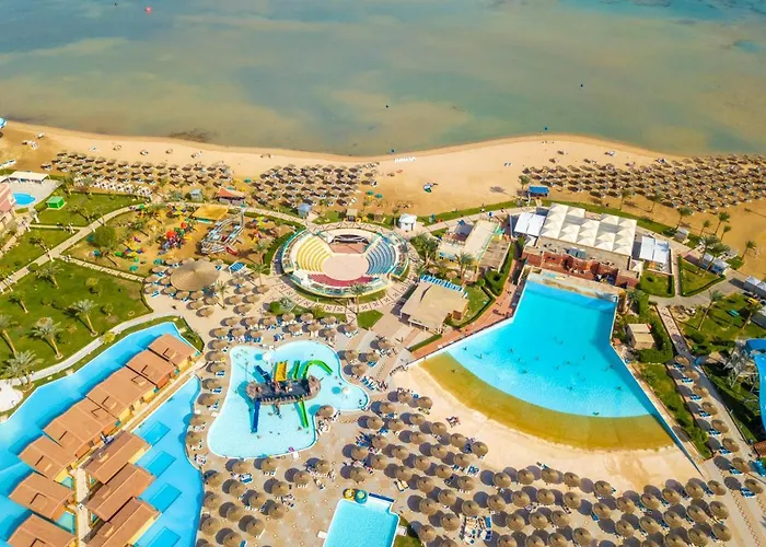 Titanic Beach - Families And Couples Only Hurghada