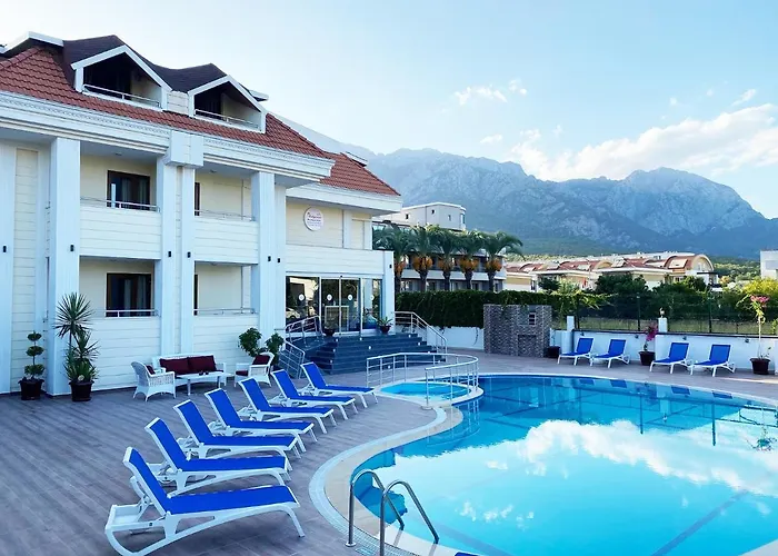 Emily Rose Hotel
