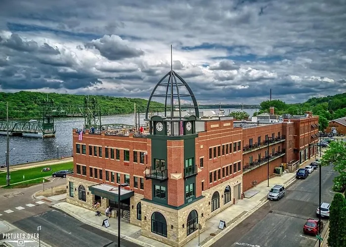 Water Street Inn